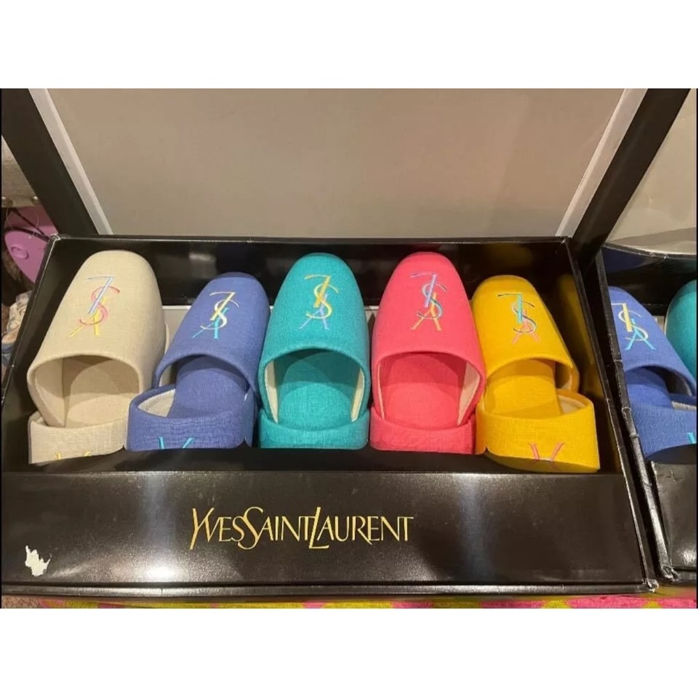 YSL house slipper Authentic. Fits 9-10 Women. New with Box